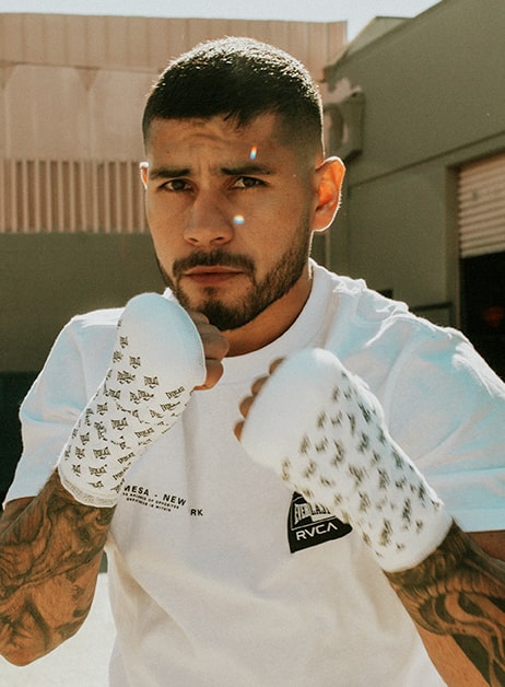 ARNOLD BARBOZA